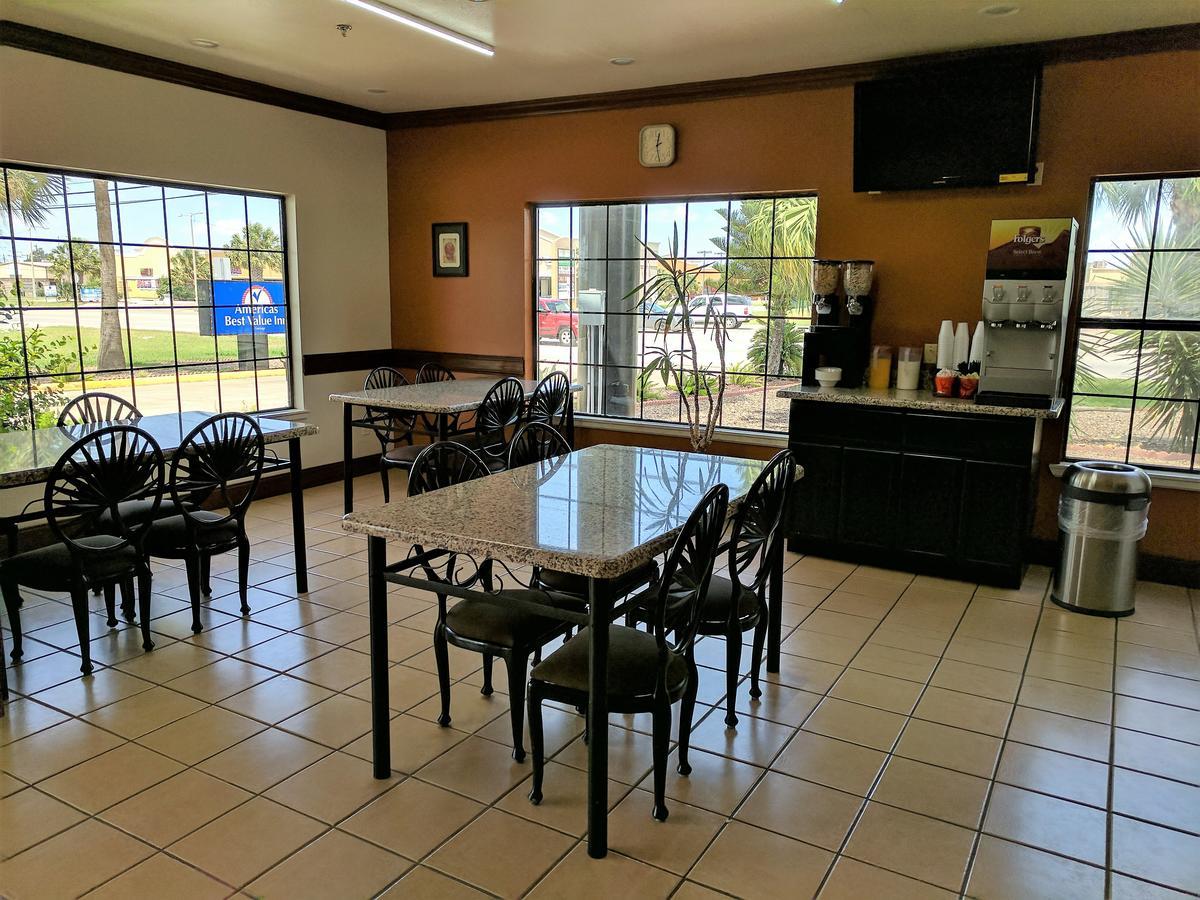 Americas Best Value Inn - Μπράουνσβιλ Εξωτερικό φωτογραφία