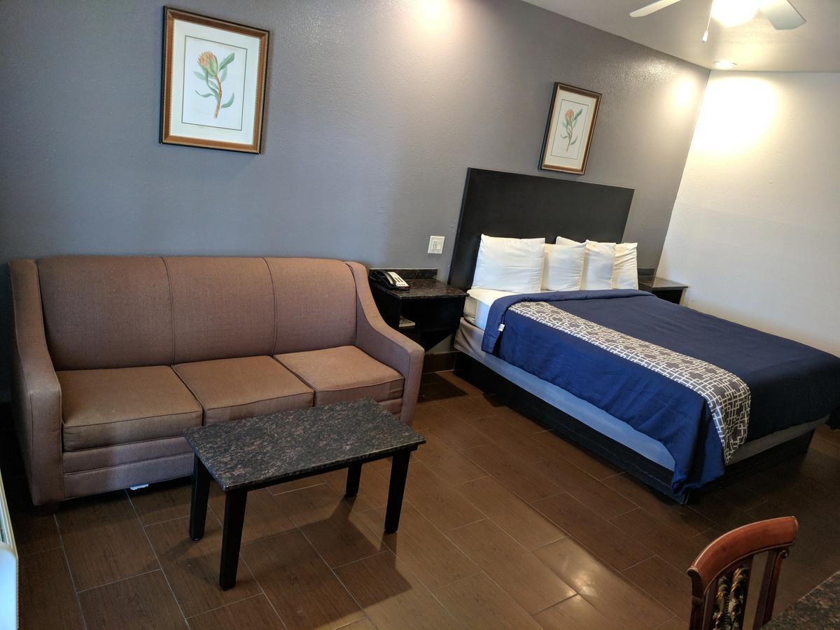 Americas Best Value Inn - Μπράουνσβιλ Εξωτερικό φωτογραφία